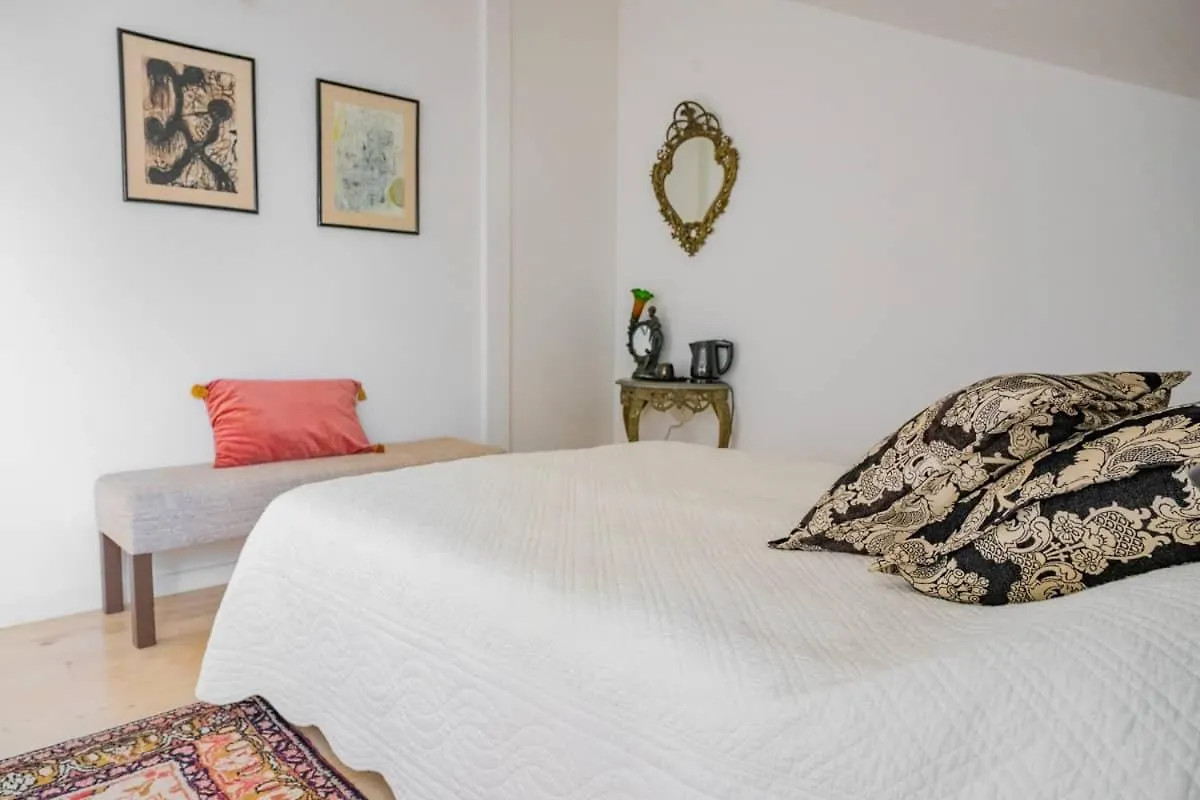 Tings Lisbon Hotel