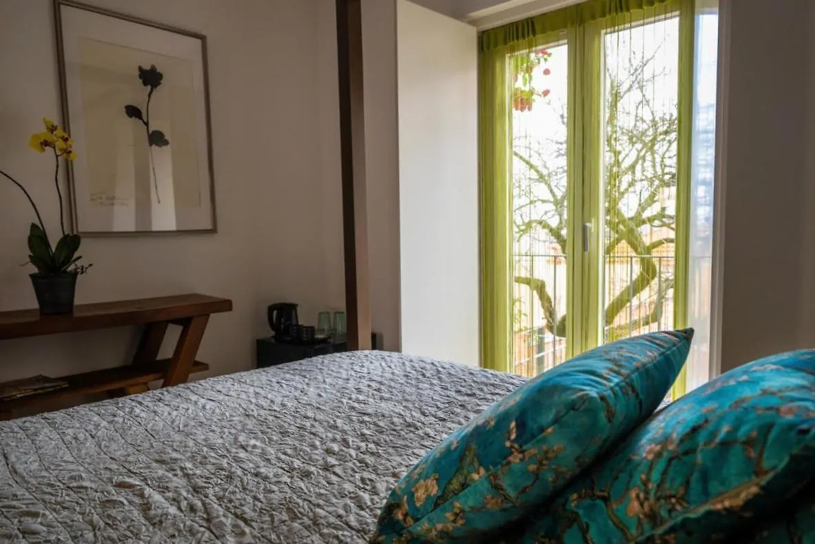 Tings Lisbon Hotel